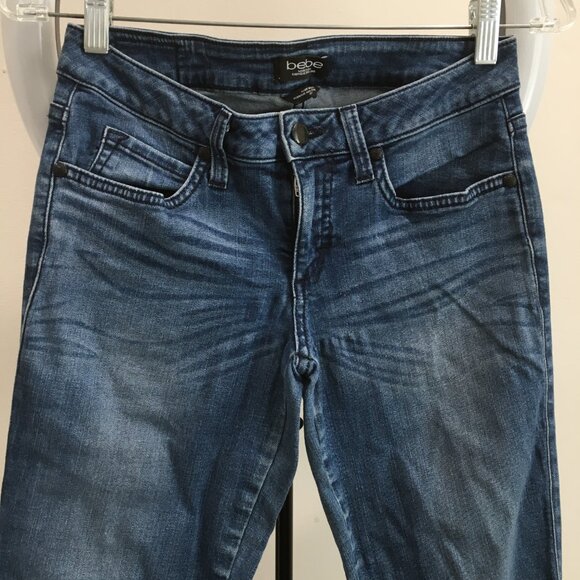 BEBE Medium Wash 5 Pocket Logo Hardware Slim Fit Skinny Jeans - Picture 3 of 12